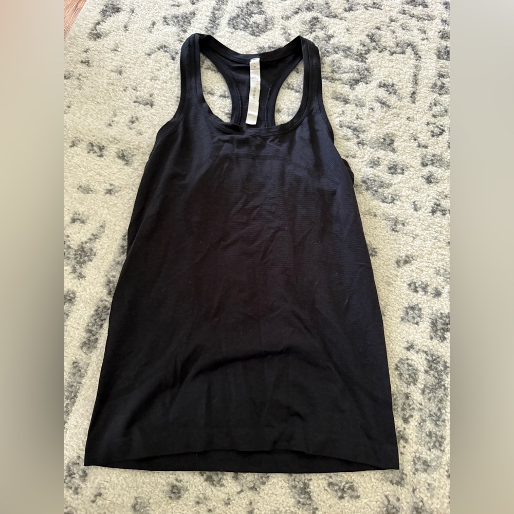 Lululemon Swiftly Tech Tank Size 4